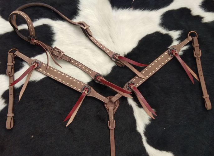 Showman Single ear headstall and breastcollar set with natural buckstitch trim #2